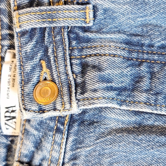 Zara Light Blue Straight Leg Jeans - Picture 2 of 12